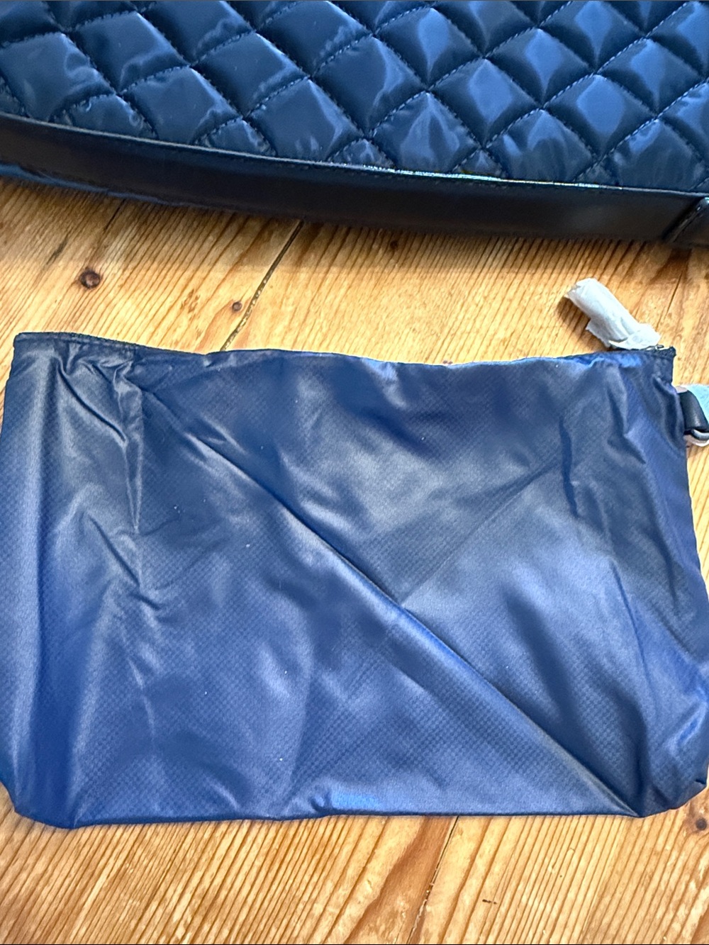 New MZ Wallace large Astor Hobo shoulder bag - Picture 9 of 13